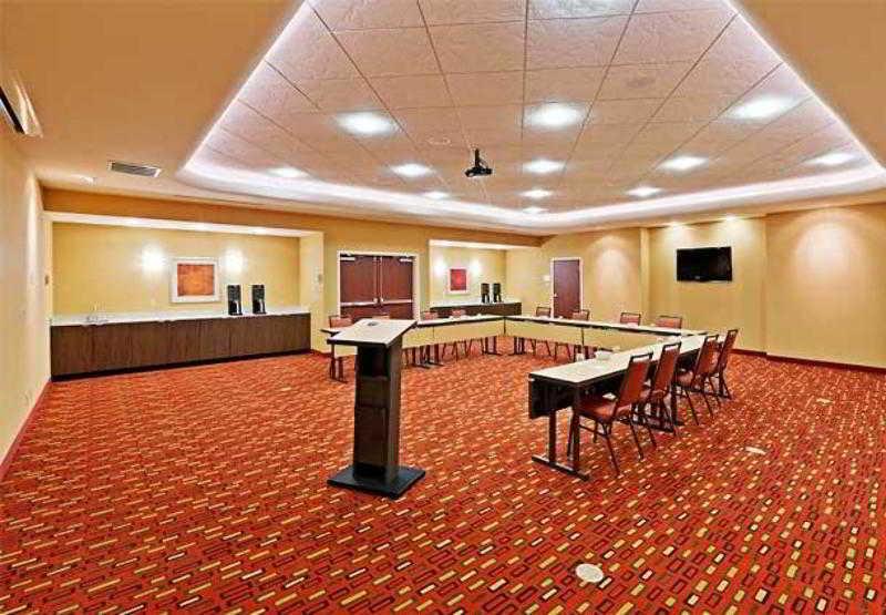 Hotel Courtyard By Marriott Tulsa Woodland Hills Exterior foto